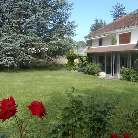 Le Grand Jardin Bed & Breakfast โบน ภายนอก รูปภาพ